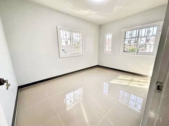 ขายทาวน์เฮ้าส์-หลังมุม-2-ชั้น-หมู่บ้านพฤกษา-57-ลำลูกกา-คลอง3-