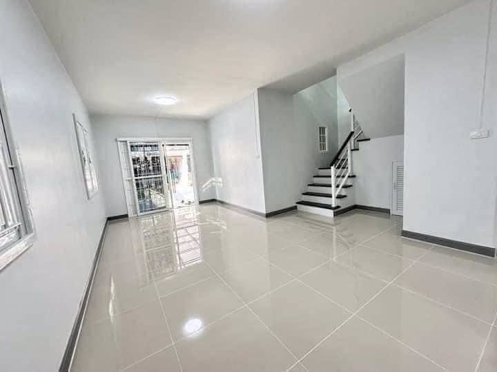 ขายทาวน์เฮ้าส์-หลังมุม-2-ชั้น-หมู่บ้านพฤกษา-57-ลำลูกกา-คลอง3-