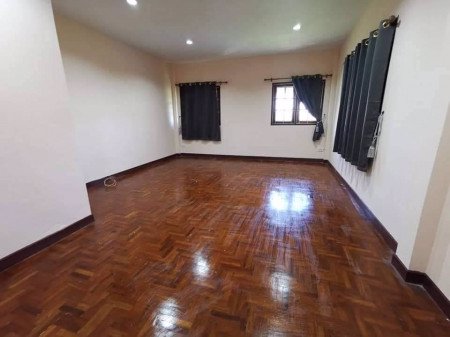 ขายทาวน์เฮ้าส์-2-ชั้น-ขนาด-25-ตรว-เลขที่-301-67-ในหมู่บ้านรุ่งอรุณ-2-ใกล้-มหาวิทยาลัย-ลาดกระบัง