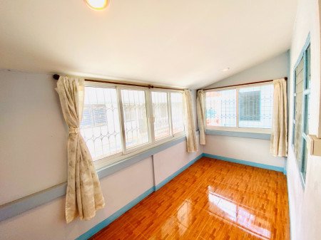 ขายด่วน-บ้านแฝด-หมู่บ้าน​-พระปิ่น​-3​-บ้านแฝด-ปรับปรุง-พร้อมเข้าอยู่-ทำเลบางบางใหญ่-ติดถนนกาญจนา​ภิเษก​-​