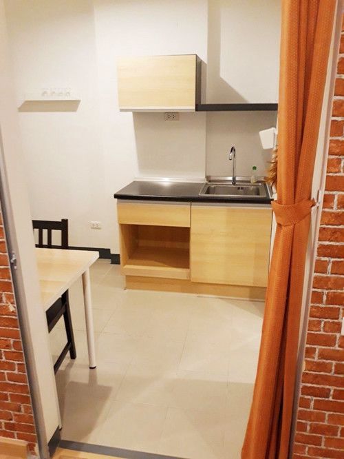 ให้เช่า-ห้องเปล่า-เดอะนิช-ไอดี-เสรีไทย-ถูกกกก-ประหยัด-วิวสระน้ำ-line-feelgoodhome