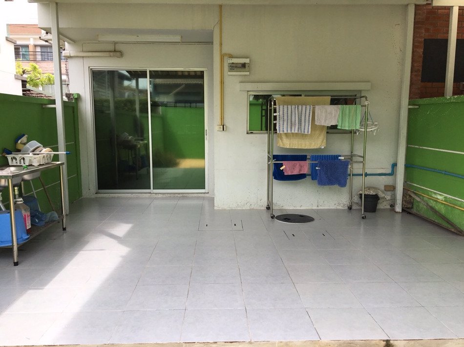 ให้เช่า-ทาวน์พลัส-เทพารักษ์-3-ชั้น-ใกล้บิ๊กซีบางพลี-พิเศษ-เฟอร์-แอร์-5-ตัว-line-feelgoodhome