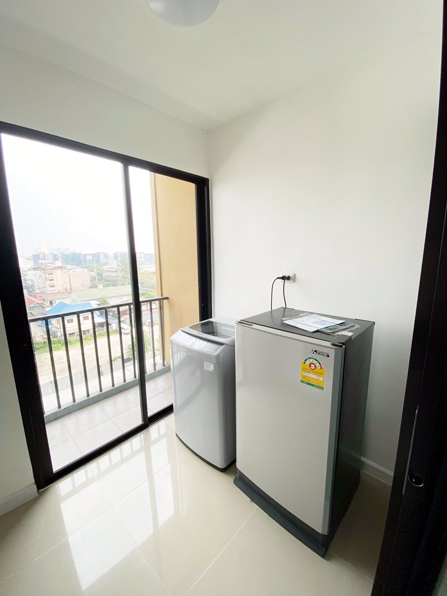 ให้เช่า-i-condo-สุขุมวิท-105-ซลาซาล-ครัว-ห้องนอน-ปูนกั้นเป็นสัดส่วน-line-feelgoodhome