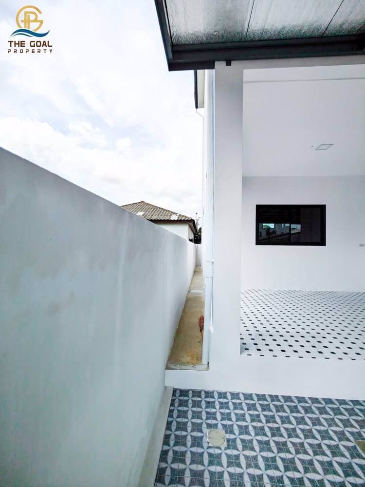 บ้านเดี่ยว-3-ชั้น-สร้างใหม่วัสดุดีเยี่ยม-ใกล้รถไฟฟ้าสายสีเขียว-และสีเหลือง-ด้วยน๊า-‼