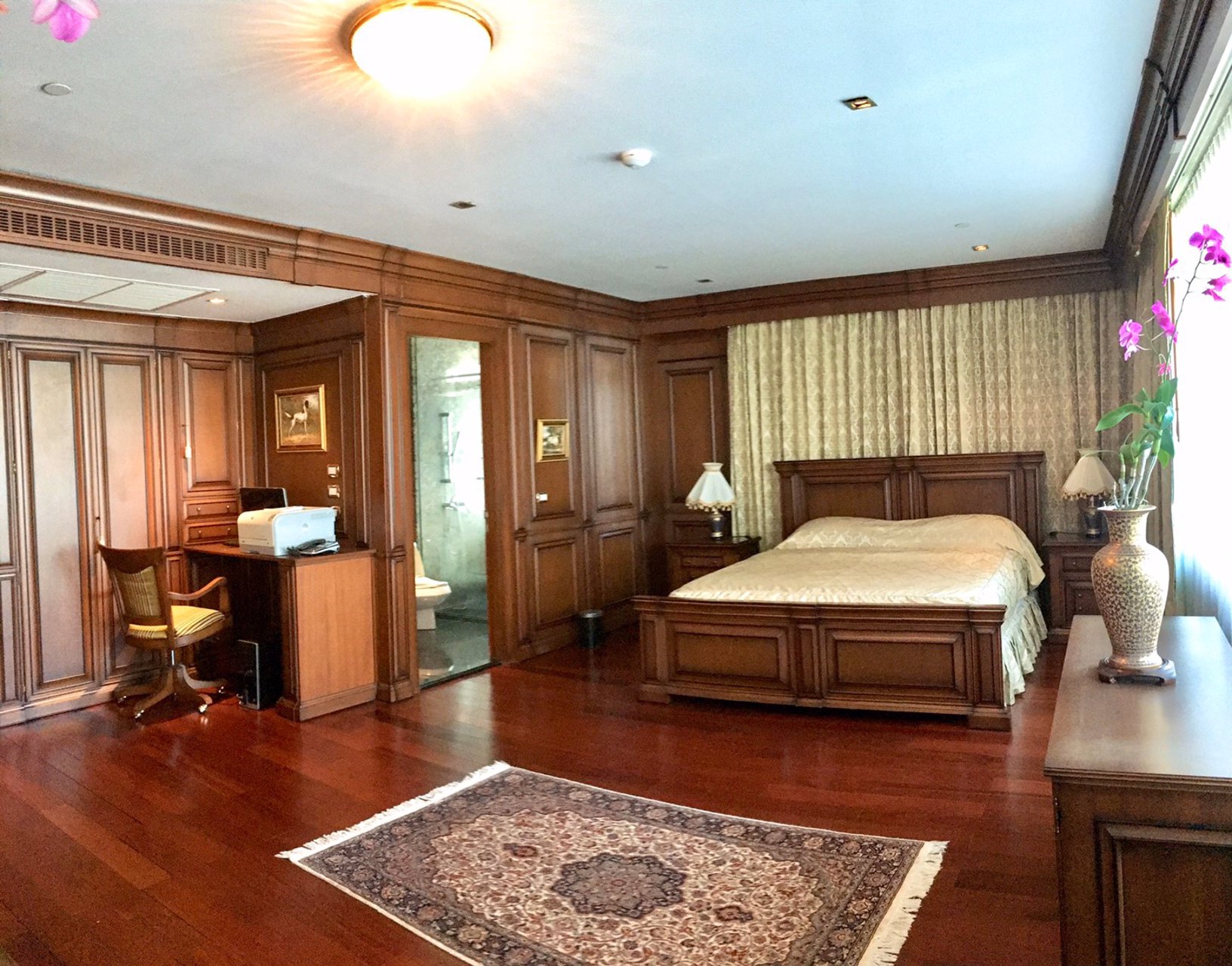 เพนท์เฮาส์-คอนโดย่านสุขุมวิท-31-3-ห้องนอน-4-ห้องน้ำ-1-ห้องแม่บ้าน-40063-ตรม