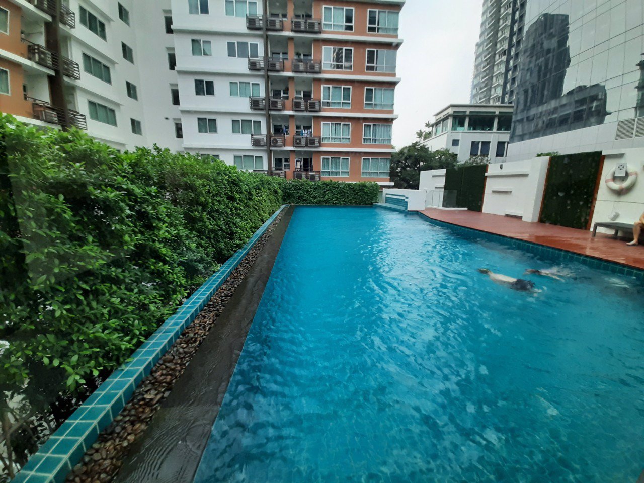 ขายคอนโด-condo-one-thonglor-sukhumvit-40-1-ห้องนอน-4993-ตรม-ใกล้-bts-ทองหล่อ