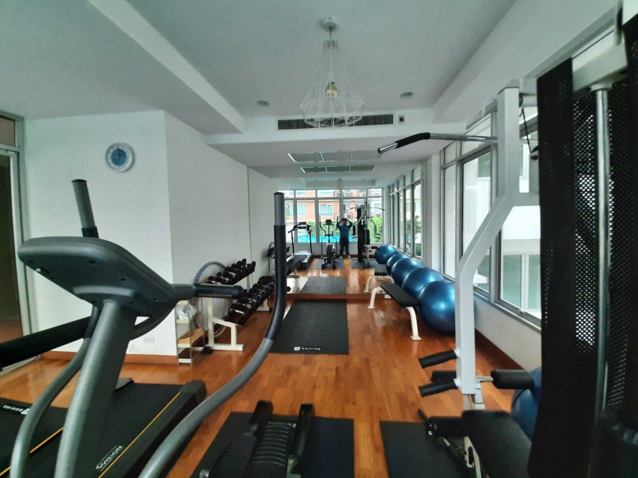 ขายคอนโด-condo-one-thonglor-sukhumvit-40-1-ห้องนอน-4993-ตรม-ใกล้-bts-ทองหล่อ