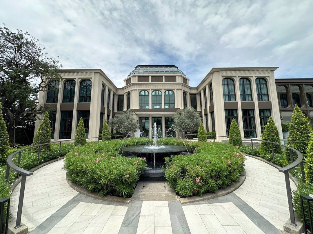 by-owner-grand-bangkok-boulevard-krungthepkreetha-firsthand-newly-decorated-604-sqm-5-bds-5-pk