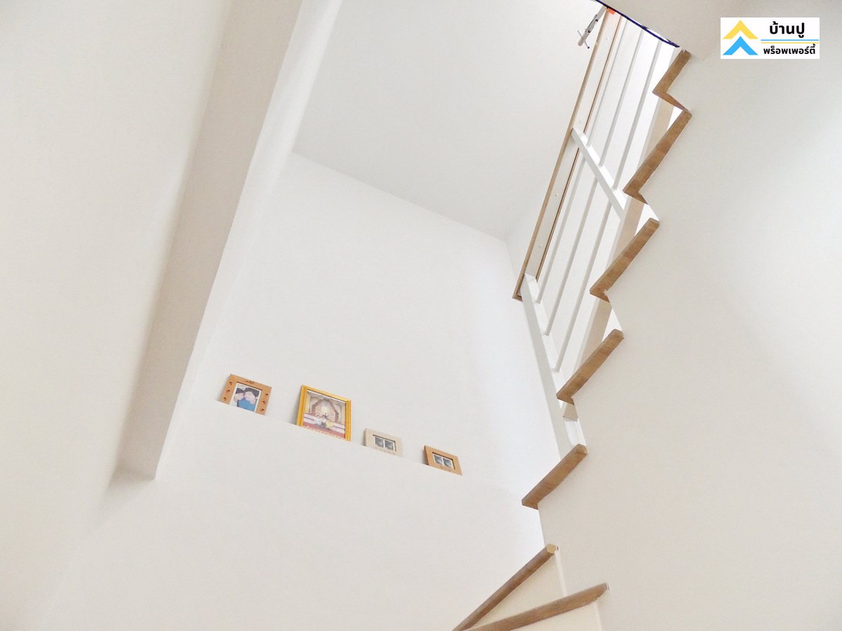 ขายทาวน์โฮมย่านลาดกระบัง-เดอะ-ธาม-2-the-thamm-2-อ่อนนุช-มอเตอร์เวย์-หลังริม-หลังบ้านวิวสวน