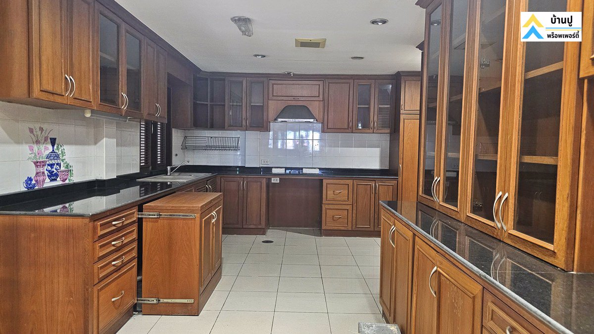 ขายบ้านเดี่ยวทำเลดีใกล้รถไฟฟ้า-เนื้อที่-338-ตรว-มี-4-ห้องนอน-5-ห้องน้ำ-ซอยเพชรเกษม-30-ถนนเพชรเกษม