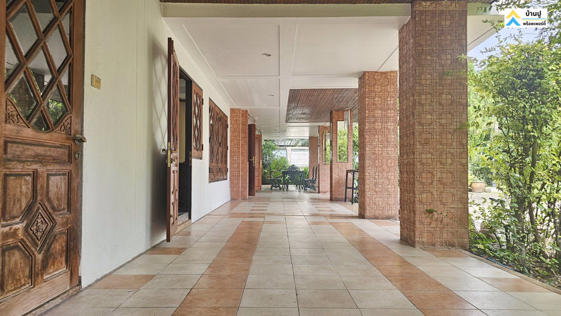 ขายบ้านเดี่ยวทำเลดีใกล้รถไฟฟ้า-เนื้อที่-338-ตรว-มี-4-ห้องนอน-5-ห้องน้ำ-ซอยเพชรเกษม-30-ถนนเพชรเกษม