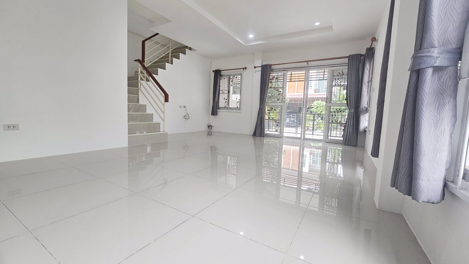 บ้านราชพฤกษ์-สุวรรณภูมิ-ลาดกระบัง-ทาวน์โฮม-2-ชั้น-หลังมุมสวยพร้อมอยู่-ฉลองกรุง-61-กรุงเทพ