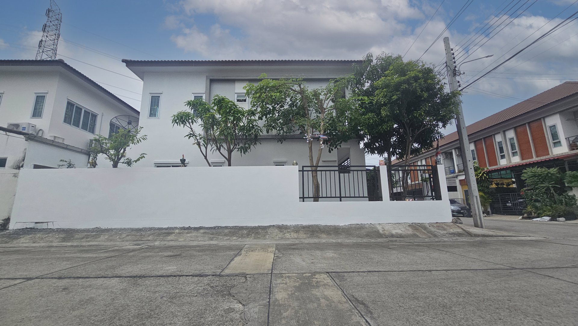 บ้านราชพฤกษ์-สุวรรณภูมิ-ลาดกระบัง-ทาวน์โฮม-2-ชั้น-หลังมุมสวยพร้อมอยู่-ฉลองกรุง-61-กรุงเทพ