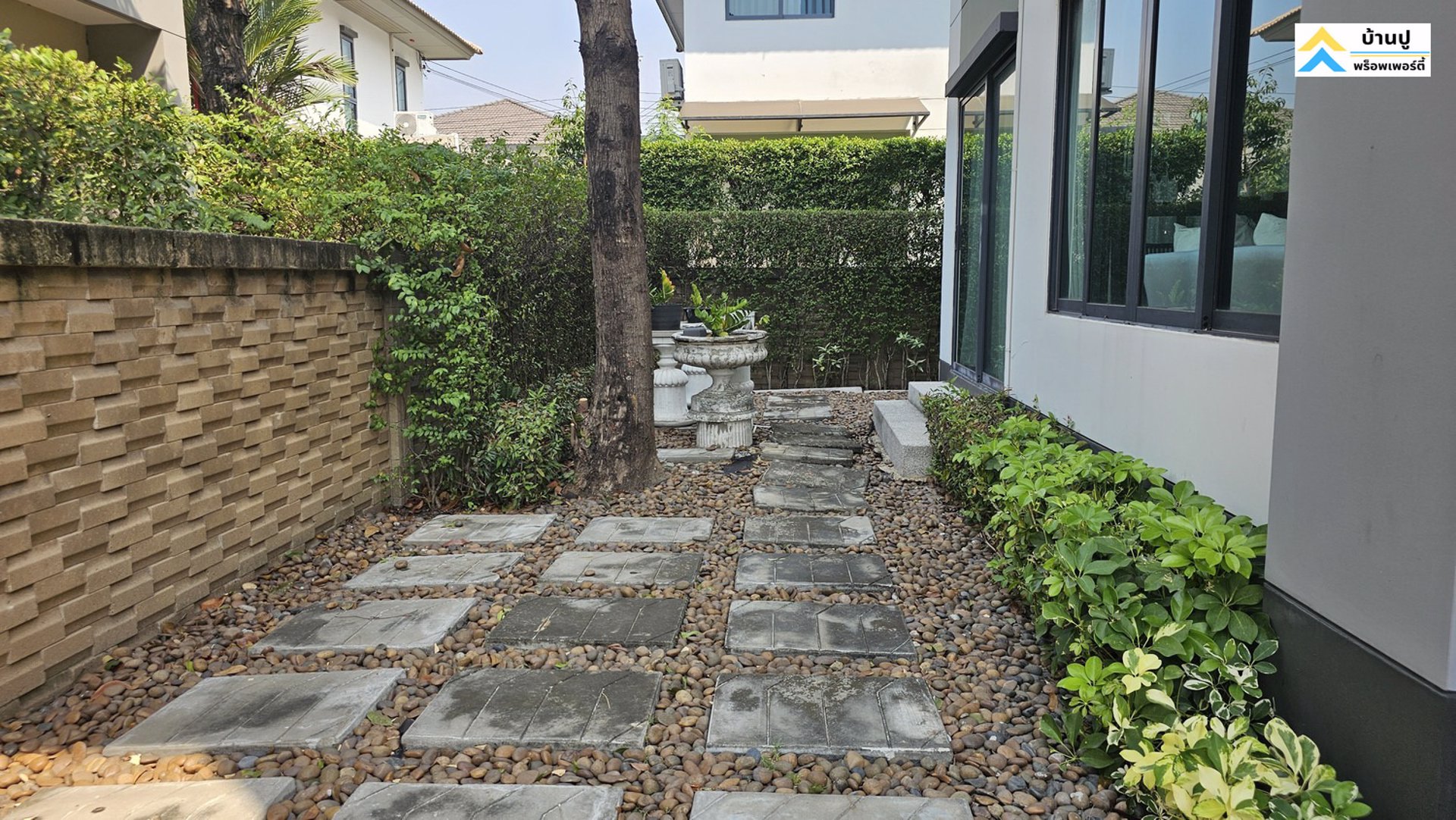 บ้านเดี่ยวบุราสิริ-วงแหวน-อ่อนนุช-6460-ตรว-สวยพร้อมเฟอร์-เข้าอยู่ได้เลย-บางพลี-สมุทรปราการ