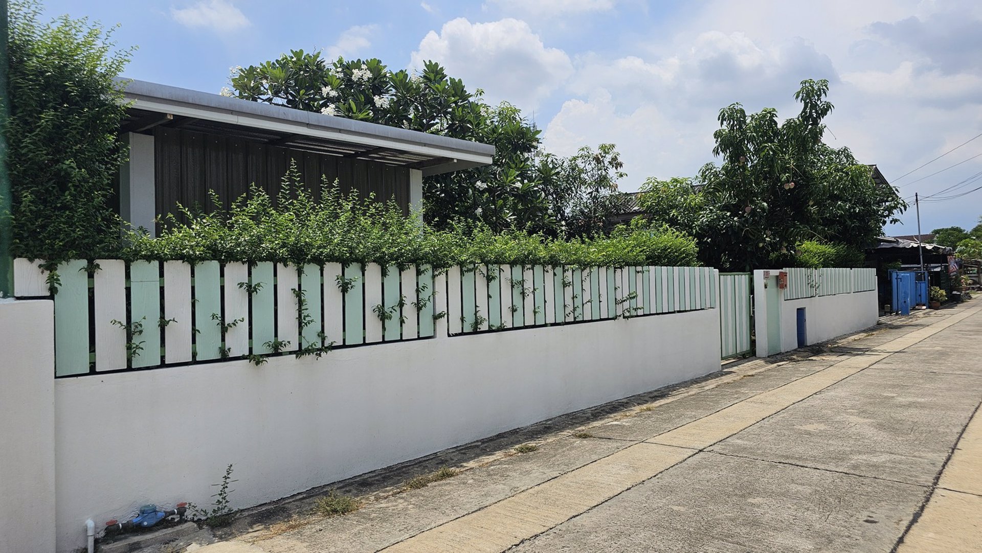 ขายที่ดินพร้อมบ้านสวนซอยอ่อนนุช-53-แยก-1-6-แขวงประเวศ-เขตประเวศ-กรุงเทพ