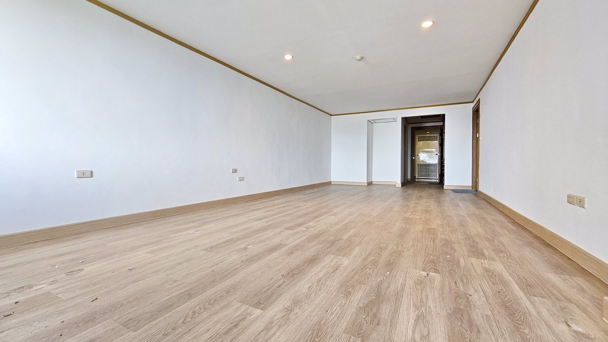 รอยัลไนน์-เรสซิเดนท์-royal-nine-residence-คอนโด-ถนนพระราม-9-ซอย-17-ชั้น-22-ห้องใหญ่-85-ตรม