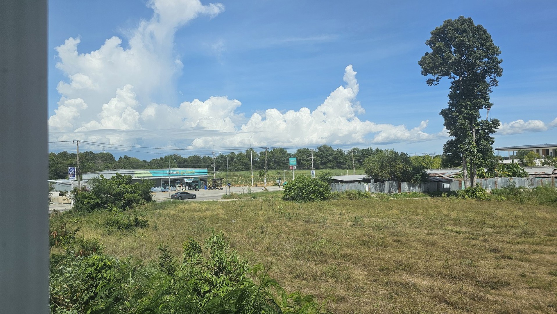 ทาวน์เฮ้าส์แสนสุขทาวน์-2-sansuk-town-2-พัทยา-ต้นโครงการ-ตหนองปรือ-อบางละมุง-จชลบุรี