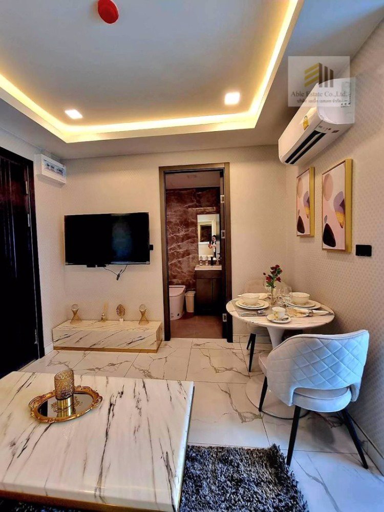 luxury-condo-arcadia-millennium-fully-furnished-on-the-high-floor-near-pattaya-beach-only-800-mete