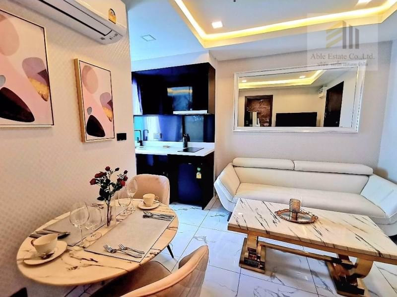 luxury-condo-arcadia-millennium-fully-furnished-on-the-high-floor-near-pattaya-beach-only-800-mete