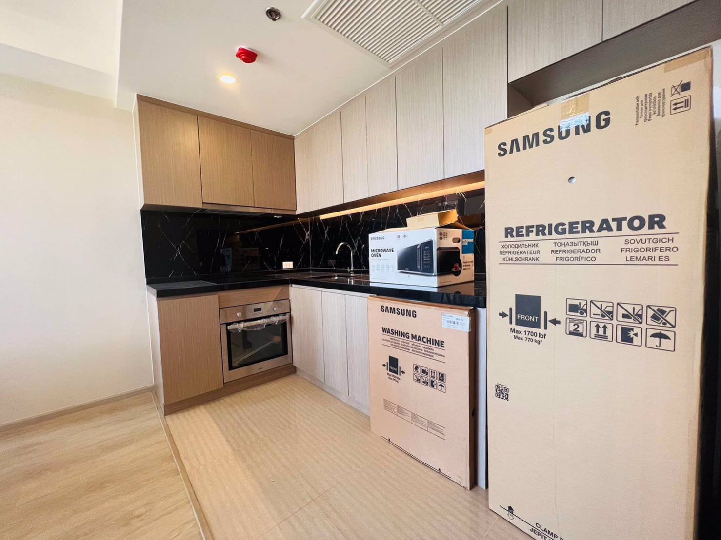 the-panora-pattaya-2-bedroom-sea-view-high-floor-fully-furnished-near-beach-pratumnak-pattaya