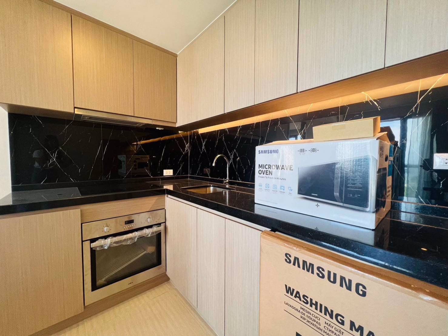 the-panora-pattaya-2-bedroom-sea-view-high-floor-fully-furnished-near-beach-pratumnak-pattaya