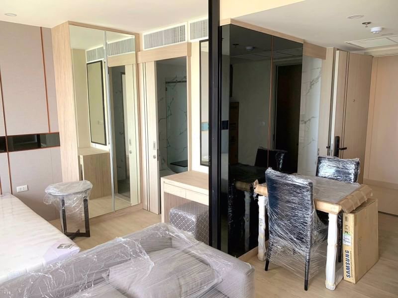 stunning-sea-view-only-250-meters-to-the-beach-on-pratamnuk-hill-pattaya