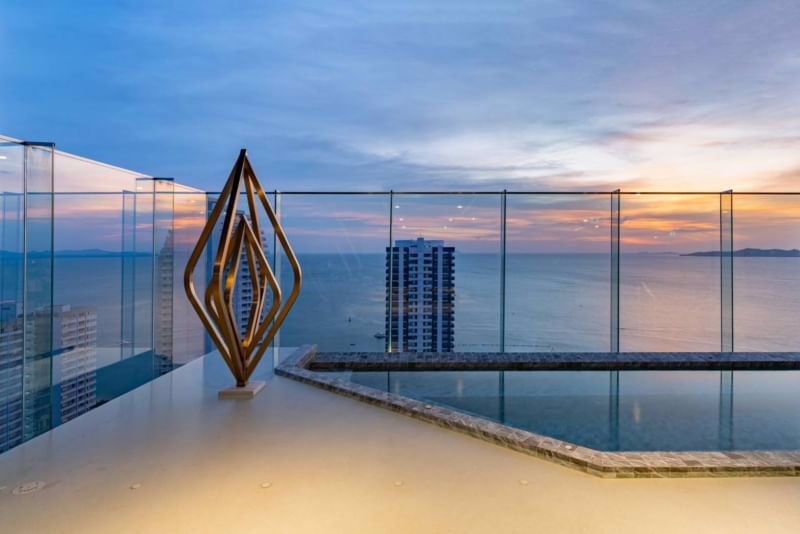 stunning-sea-view-only-250-meters-to-the-beach-on-pratamnuk-hill-pattaya