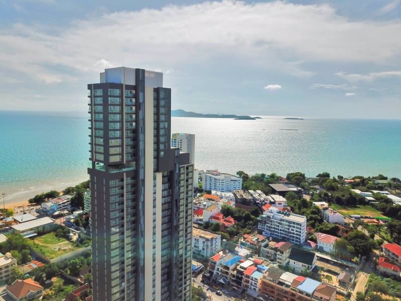 stunning-sea-view-only-250-meters-to-the-beach-on-pratamnuk-hill-pattaya