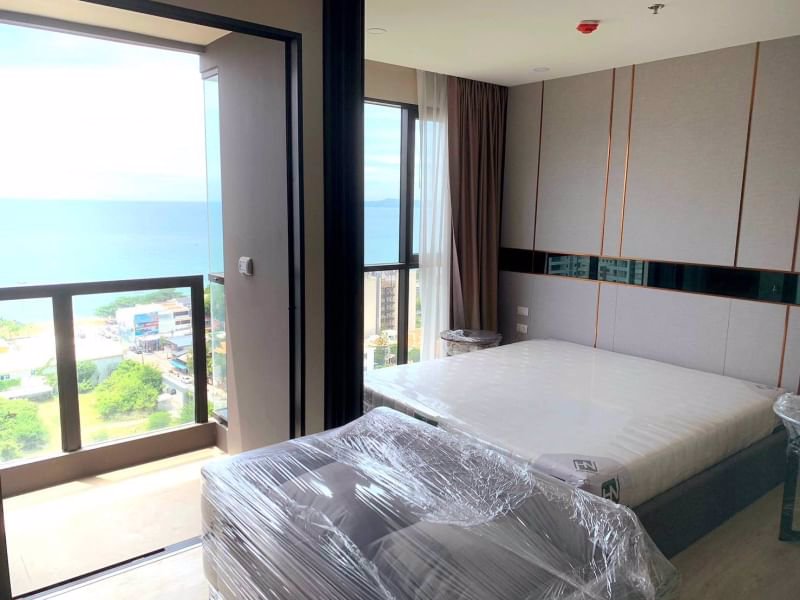 stunning-sea-view-only-250-meters-to-the-beach-on-pratamnuk-hill-pattaya