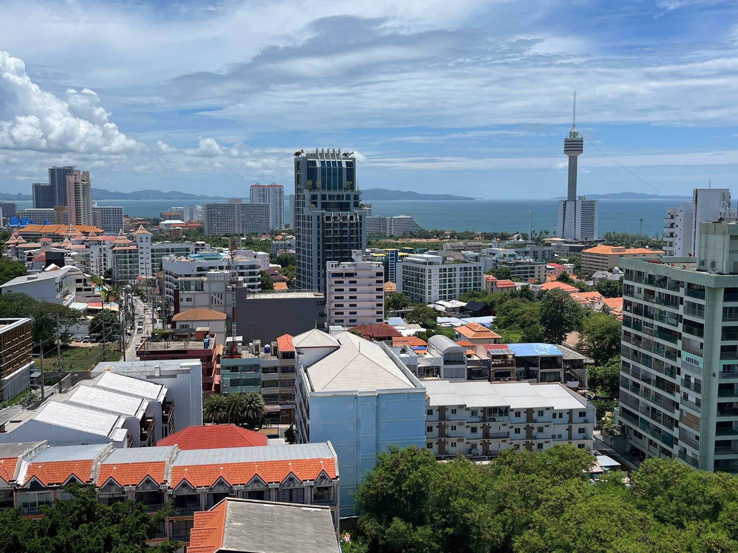 hot-price-the-vision-pratamnuk-big-room-sea-view-high-floor-fully-furnished-pattaya