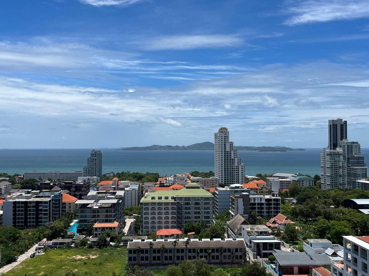 hot-price-the-vision-pratamnuk-big-room-sea-view-high-floor-fully-furnished-pattaya