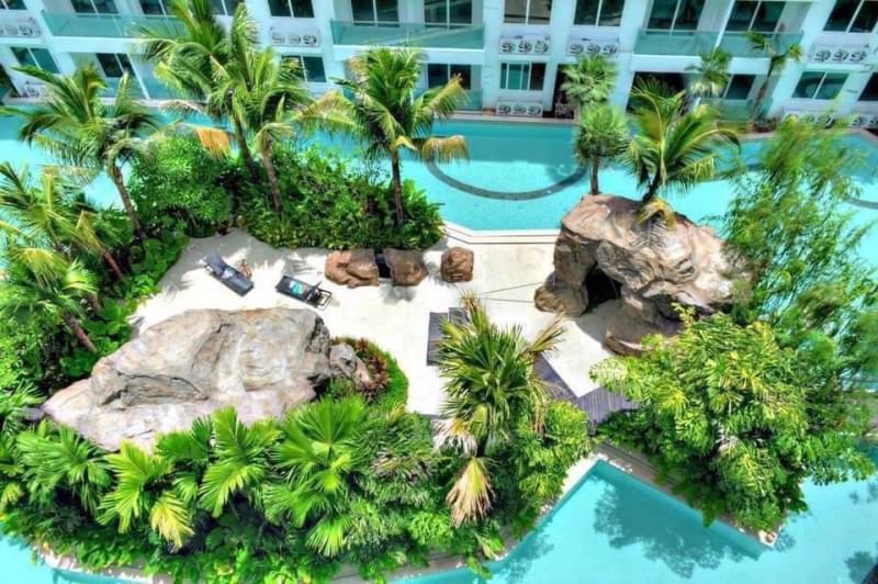 ready-for-move-in-with-fully-furnished-pool-side-view-at-amazon-residence-jomtien-pattaya