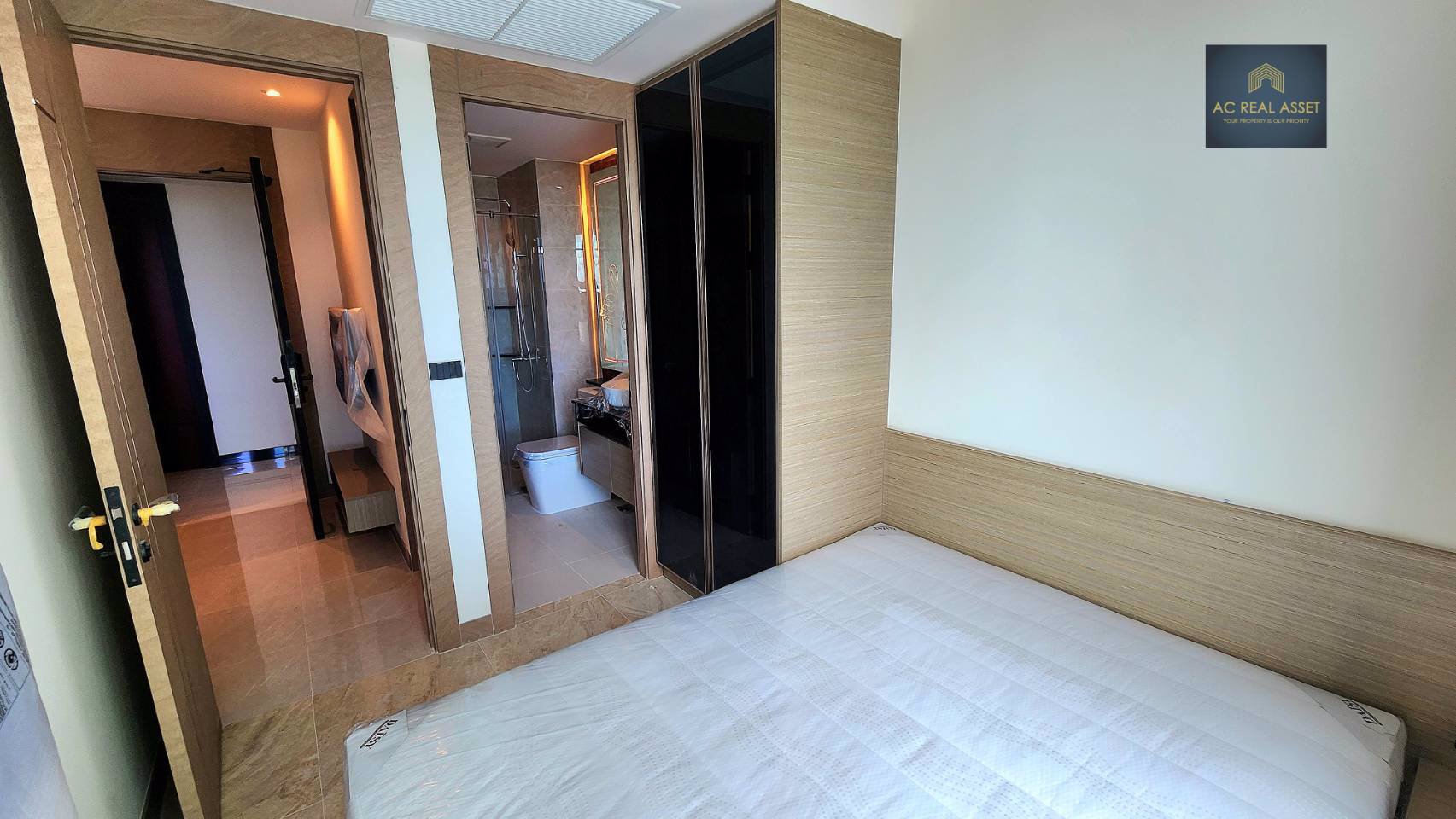 🏝-luxury-project-the-riviera-ocean-drive-jomtien-on-the-28floor-sea-view-near-2rd-road