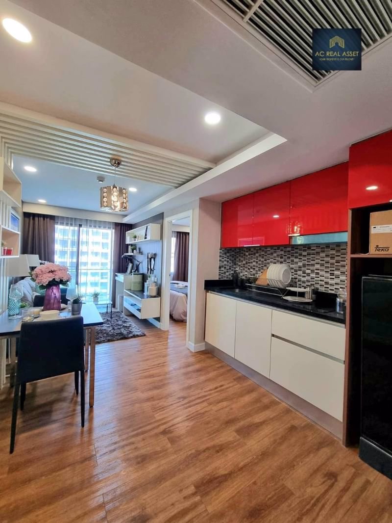 pool-view-with-fully-furnished-good-location-at-dusit-grand-park-1-jomtien-pattaya-with-service-rent