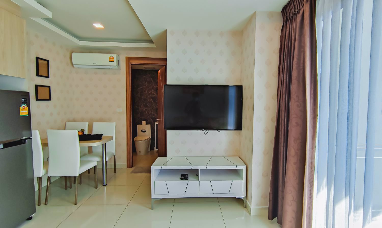 ราคาดีที่สุด-2-ห้องนอน-พร้อมรับสัญญาเช่าทันที-ตกแต่งครบ-พร้อมเฟอร์-arcadia-beach-resortใกล้หาดพัทยา