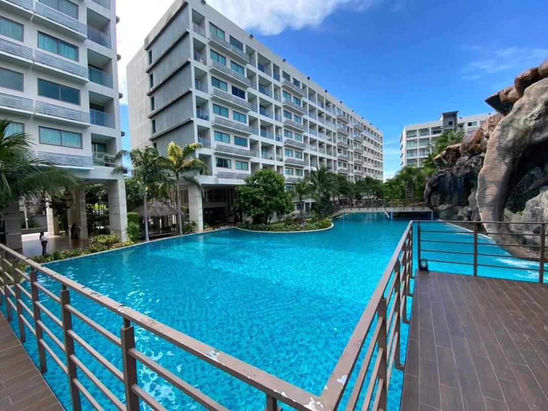 ❗best-price❗-big-1-bedroom-apartment-on-the-8th-floor-with-a-city-view-in-the-laguna-beach-resort