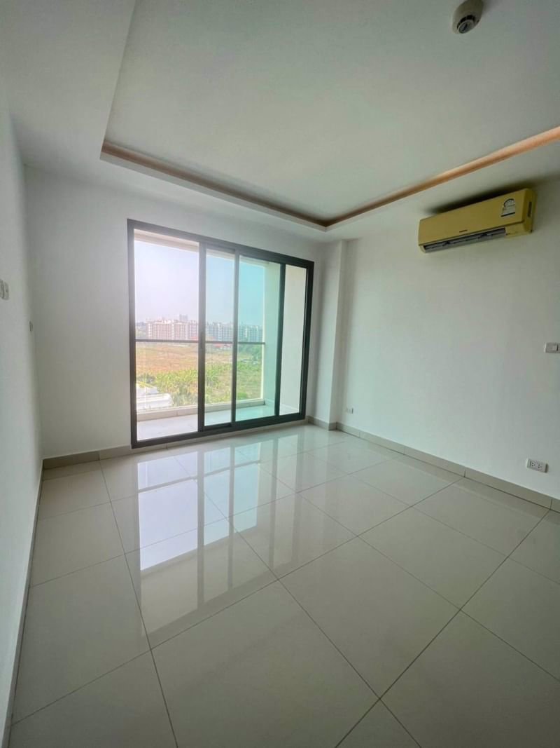 ❗best-price❗-big-1-bedroom-apartment-on-the-8th-floor-with-a-city-view-in-the-laguna-beach-resort