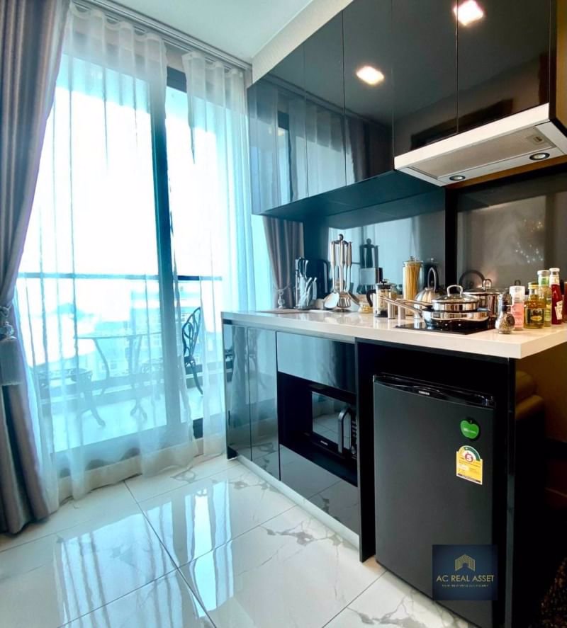 ห้องวิวทะเล-เฟอร์ครบ-ติดถนนใจกลางเมืองพัทยาใต้-แถมทองสูงสุด-30-บาท-การันตีค่าเช่าสูงสุด-30-เดือน