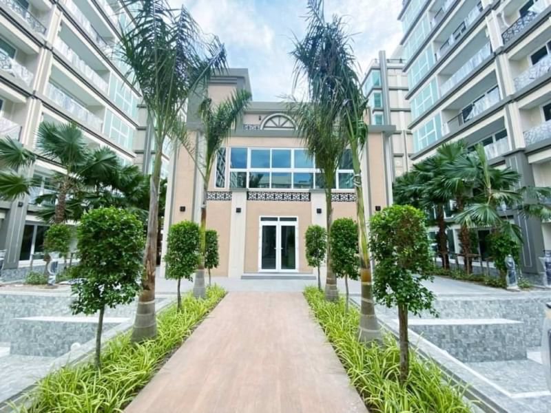 🔥ราคาดีสุดคุ้ม🔥⚜️-ห้อง-pool-access-เดินลงสระได้เลย-ใหม่-พร้อมเฟอร์-กับโครงการสวนน้ำหรู-ดุสิต-แกรนด