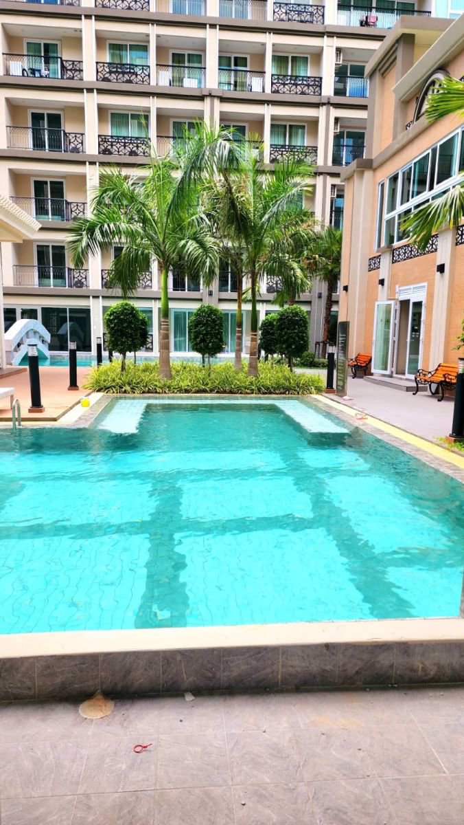 🔥ราคาดีสุดคุ้ม🔥⚜️-ห้อง-pool-access-เดินลงสระได้เลย-ใหม่-พร้อมเฟอร์-กับโครงการสวนน้ำหรู-ดุสิต-แกรนด