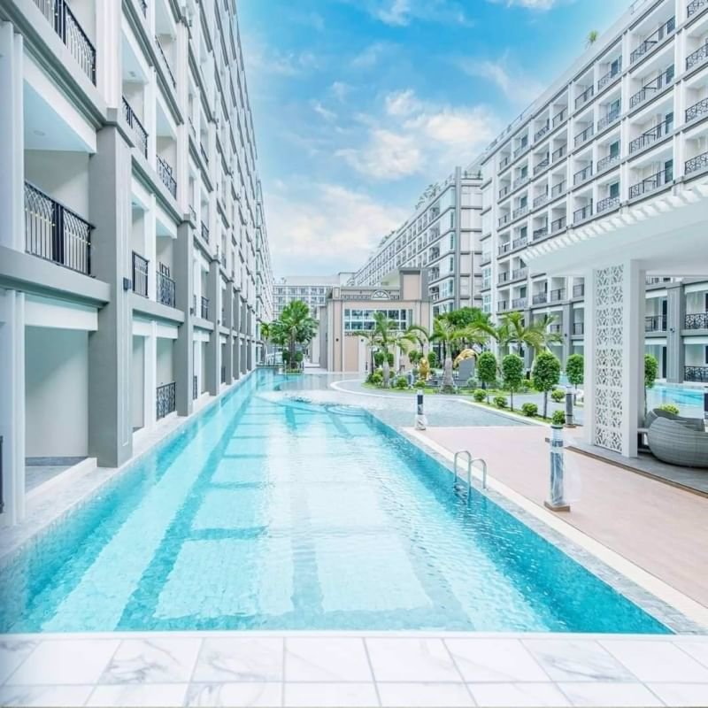 🔥ราคาดีสุดคุ้ม🔥⚜️-ห้อง-pool-access-เดินลงสระได้เลย-ใหม่-พร้อมเฟอร์-กับโครงการสวนน้ำหรู-ดุสิต-แกรนด