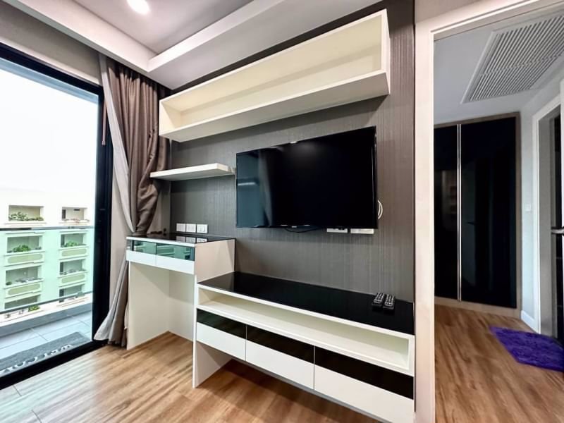 ⚜️-dusit-grand-park-1-⚜️-pool-view-on-the-8-floor-fully-furnished-near-jomtien-beach
