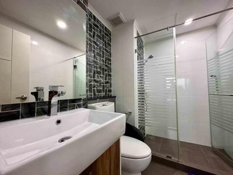 ⚜️-dusit-grand-park-1-⚜️-pool-view-on-the-8-floor-fully-furnished-near-jomtien-beach