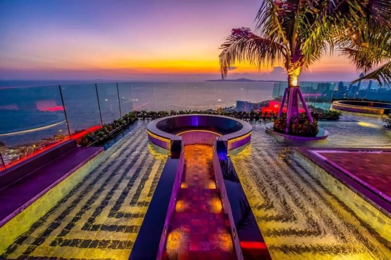 ⚜️-riviera-ocean-drive-⚜️1-bedroom-sea-view-foreigner-quota-jomtien