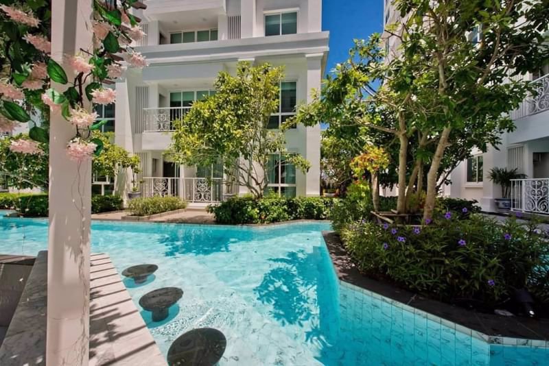 ⚜️-the-orient-resort-spa-pattaya-⚜️-outside-view-on-2st-floor-jomtien