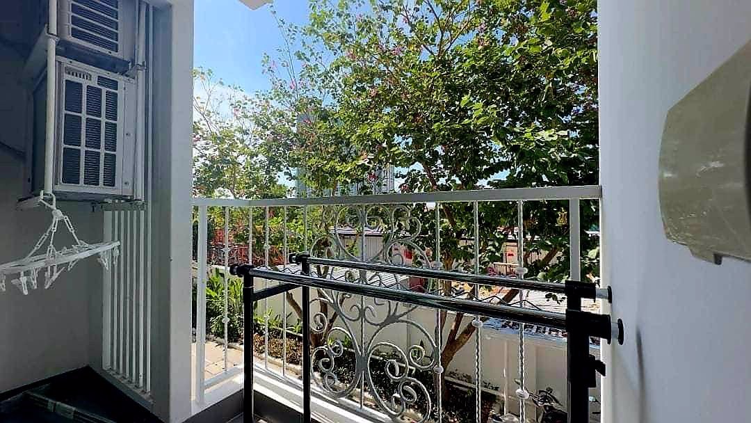 ⚜️-the-orient-resort-spa-pattaya-⚜️-outside-view-on-2st-floor-jomtien