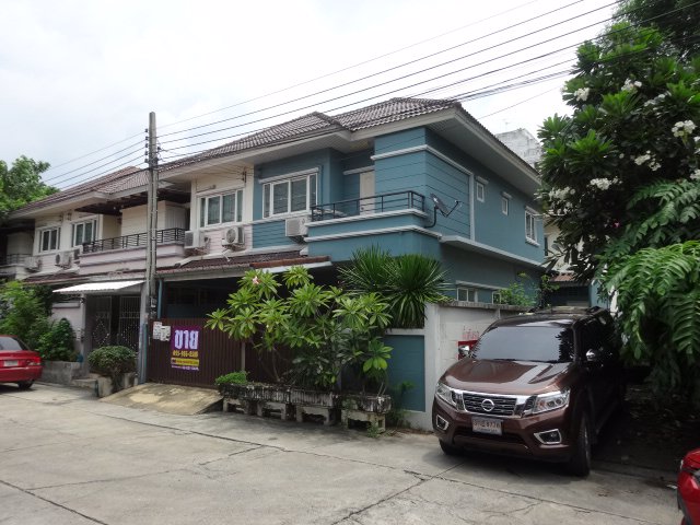 ขายทาวน์โฮม-มสิริยาทาวน์-สวนสยาม-คันนายาว-ใกล้รถไฟฟ้า-ห้างฯ-ตลาด-แต่งสวยถูกมาก