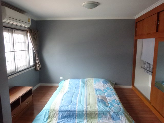 ขายทาวน์โฮม-มสิริยาทาวน์-สวนสยาม-คันนายาว-ใกล้รถไฟฟ้า-ห้างฯ-ตลาด-แต่งสวยถูกมาก