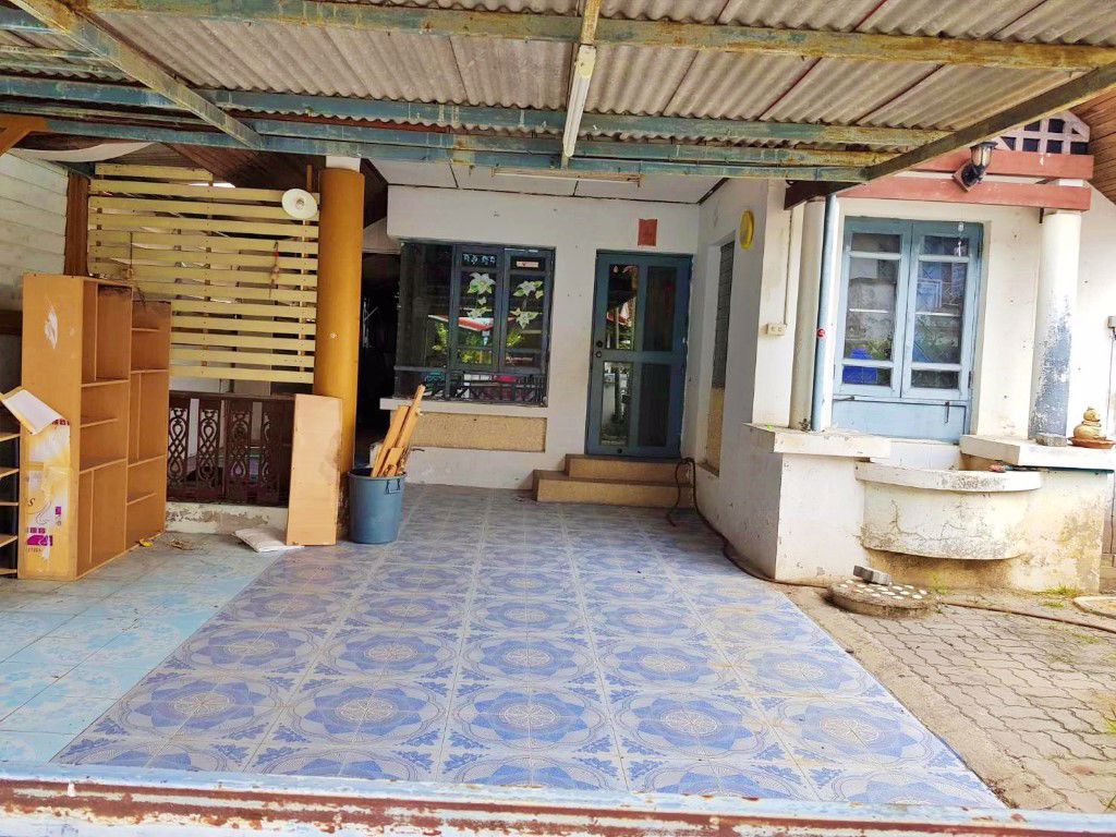 ขายถูกทาวน์เฮ้าส์-มระยองซิตี้ปาร์ค-rayong-city-park-village-36-ตรว-หน้ากว้าง-8-ม-ใกล้เซ็นทรัล