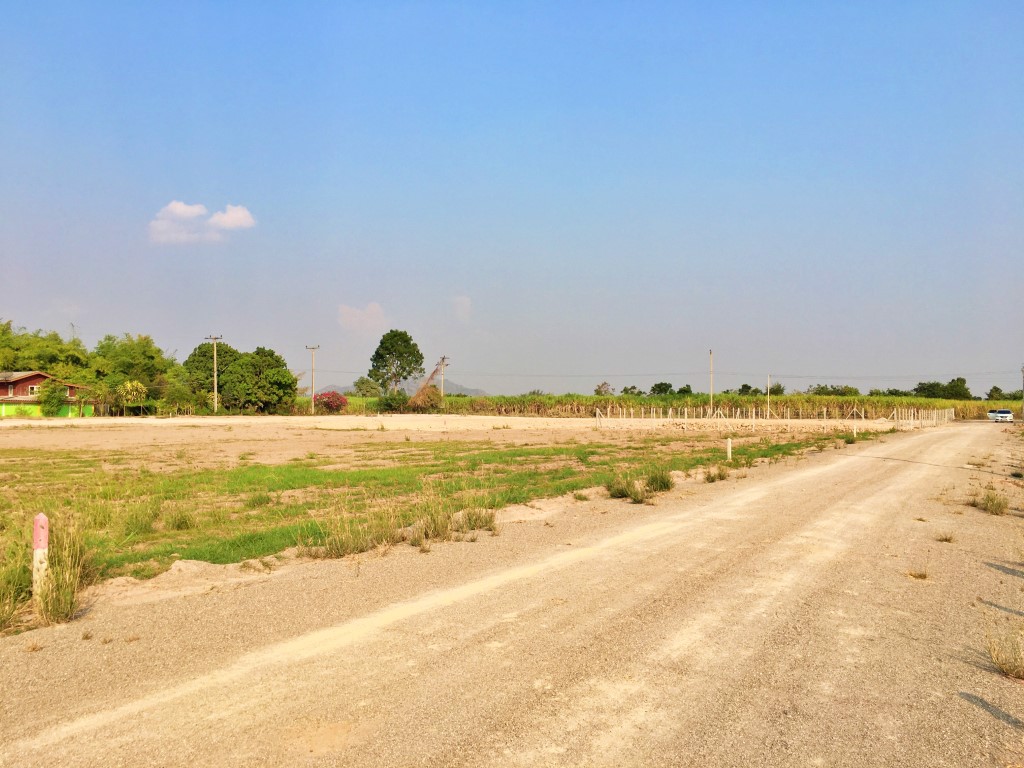 ขายที่ดินแปลงสวย-3งาน-จอมบึง-ราชบุรี-ราคาเบาๆ-ทำเลสวย-วิวภูเขา-น้ำไฟพร้อม-ใกล้โรงพยาบลยุพราช-ฟรีโอน